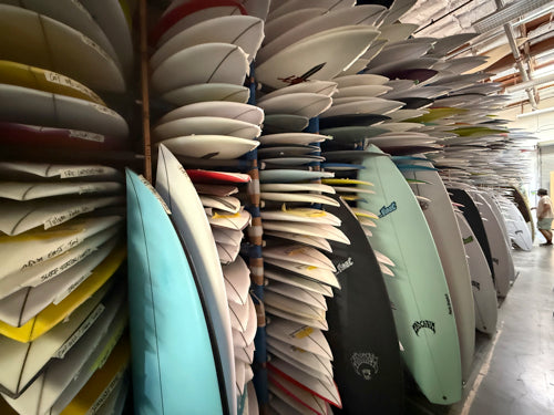 LostサーフボードUSA本社から西井のレポートです。