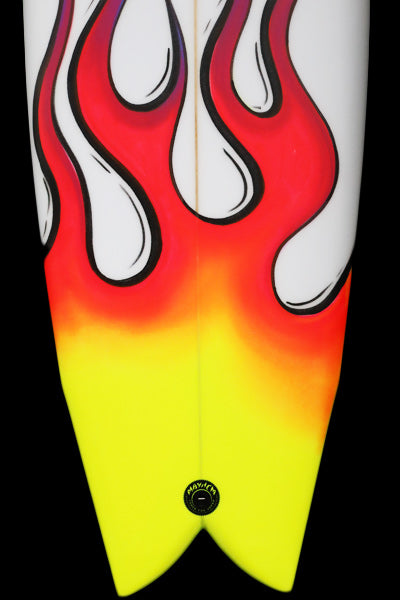 『RNF-RETRO REVAMP』Art by Ryder "POLYESTER" USA