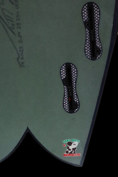 5'4" 『RNF-RETRO REVAMP』