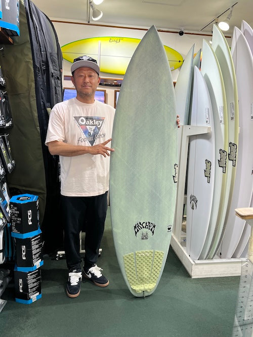 皆様！ご来店にて沢山の 新品LOST『Black Sheep Built』をご購入ありがとうございます！