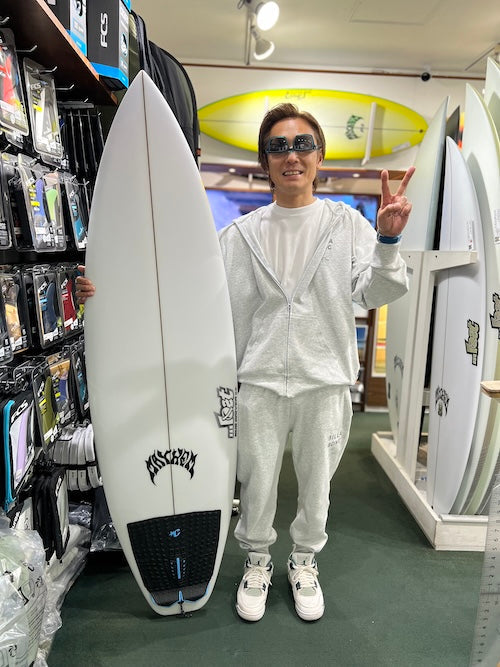 皆様！ご来店にて沢山の 新品『LOSTサーフボード』Polyester Made in japan Quality をご購入ありがとうございます！