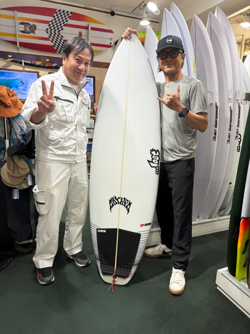 皆様！ご来店にて沢山の新品『LOSTサーフボード』Polyester Made in japan Quality をご購入ありがとうございます！