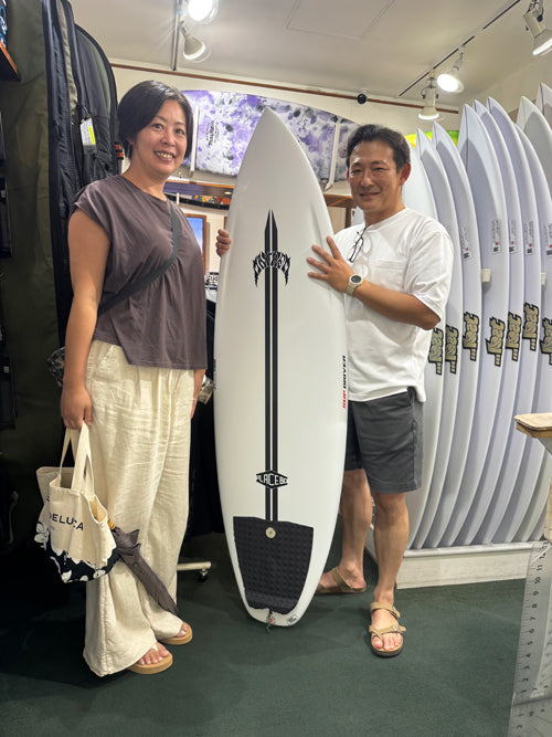 皆様！ご来店にて沢山の 新品『PLACEBOサーフボード』DURA-FLEX LSをご購入ありがとうございます！