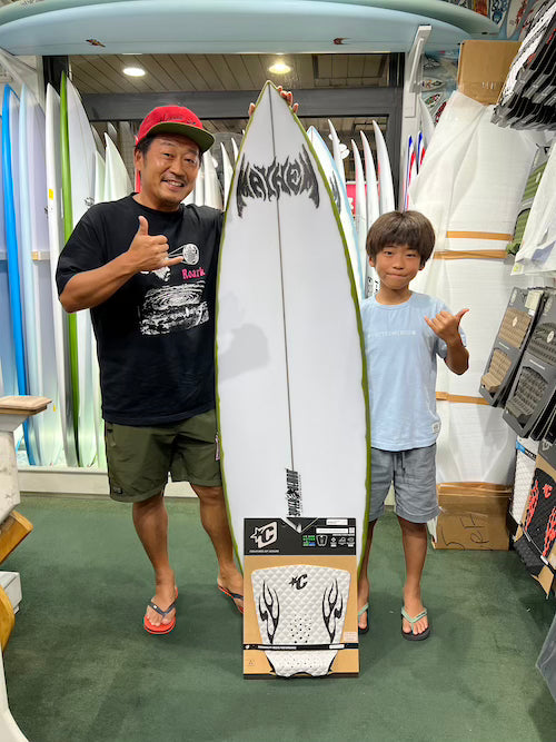 皆様！ご来店にて沢山の 新品『LOSTサーフボード』Polyester Made in Indonesia をご購入ありがとうございます！