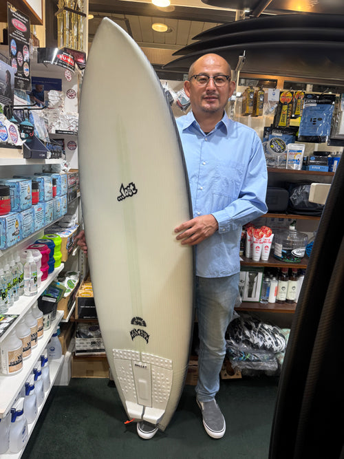 皆様！ご来店にて沢山の新品『LOSTサーフボード』LIGHT SPEED2 Proformance Epoxy をご購入ありがとうございます！