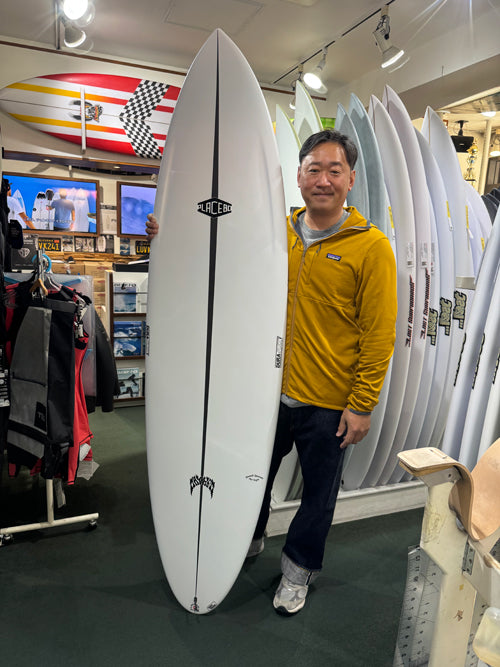 皆様！ご来店にて沢山の 新品『PLACEBOサーフボード』DURA-FLEX5をご購入ありがとうございます！