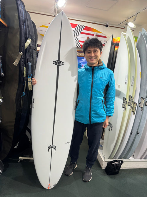 皆様！ご来店にて沢山の 新品『PLACEBOサーフボード』DURA-FLEX5をご購入ありがとうございます！