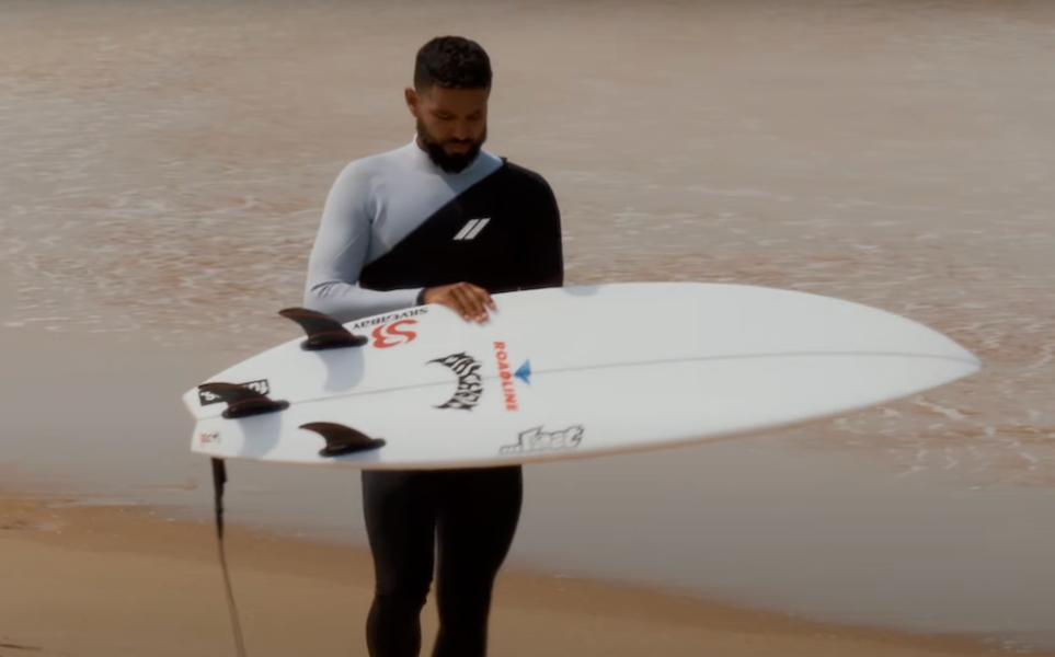 完売僅か！  日本のパワーレスの波でもハイパフォーマンスサーフィンがしたい方へ！  『SUB DRIVER 3.0』”Black Sheep Built”＆”LIGHT SPEED2”オススメです！