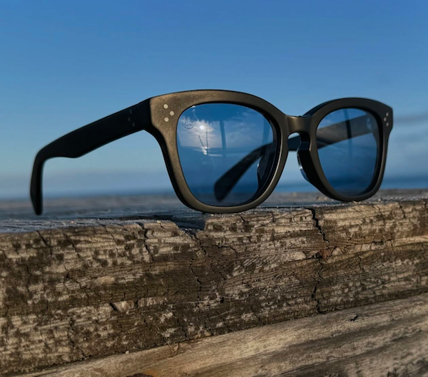 西井プロがアクティブに動くサーファーへ向けてリリースした『OZONE Eyewear』要チェックです！