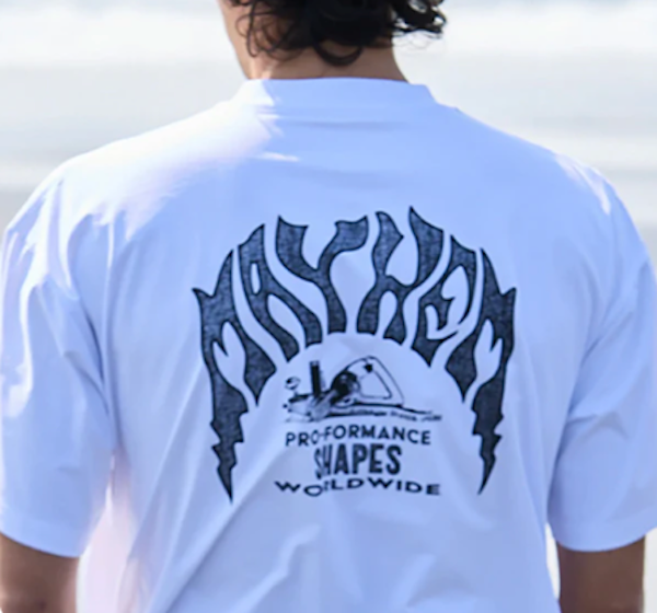 本格的なサマーシーズン到来！  海でも街でも大活躍！ラヴサーフおすすめ『ハイブリッドTee』が勢揃い！