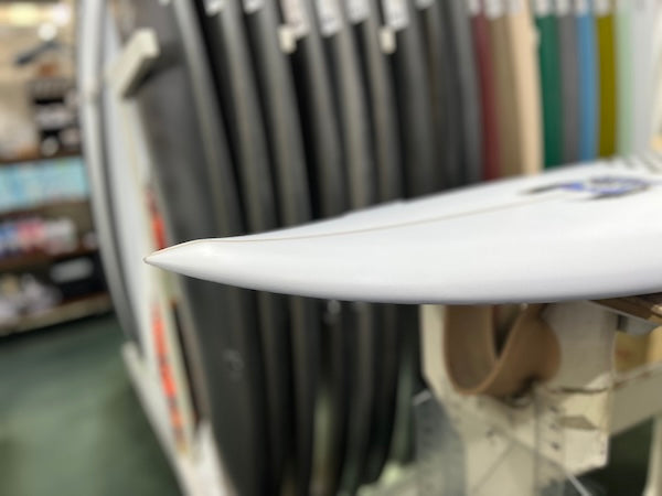 湘南によくある厚く、割れづらいコンディションでも楽しくサーフィンが