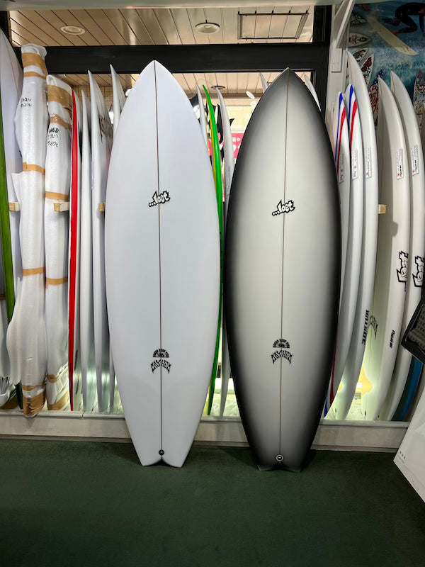 １本のみ再入荷！  究極のオールラウンドボードLOST6’0”『RNF’96』早い者勝ちです！
