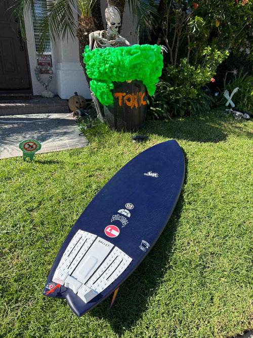 1番人気ボード！Lost『RNF'96』Black Sheep Built ストックボードが限定20本入荷！