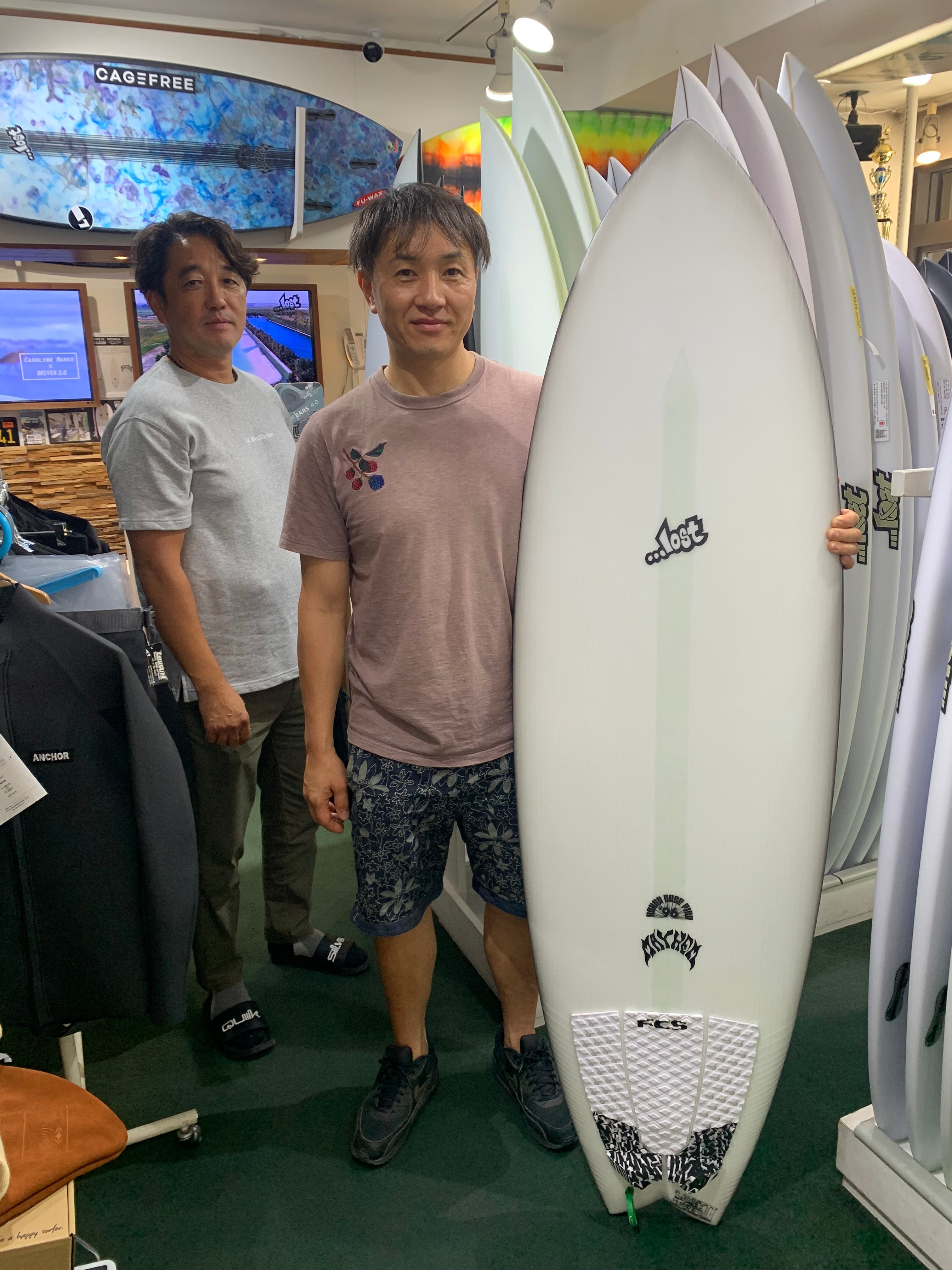 皆様！ご来店にて新品LOST『RNF’96』LIGHT SPEED2 Proformance Epoxy をご購入ありがとうございます！