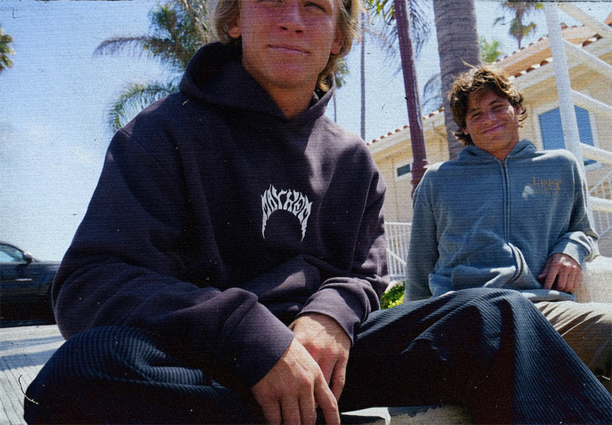 Mayhem Bolts Heavy Hoodie / Vintage Black