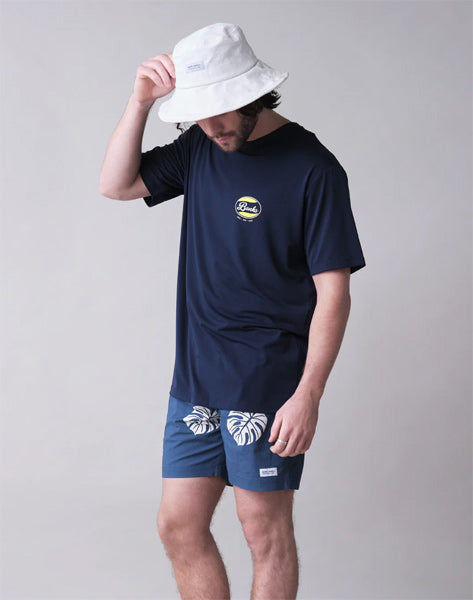 ハイブリッド ラッシュガードTシャツ [LOGO] MIDNIGHT 水陸両用 – Luvsurf