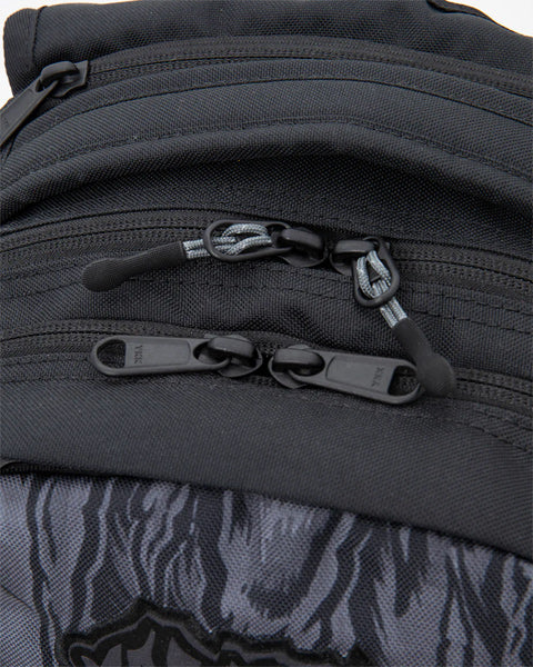 DAKINE × MAYHEM / CAMPUS PREMIUM 28L BACKPACK