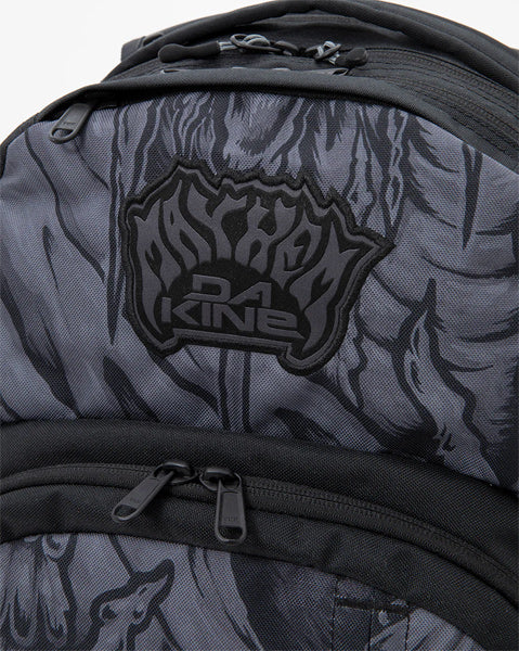 DAKINE × MAYHEM / CAMPUS PREMIUM 28L BACKPACK