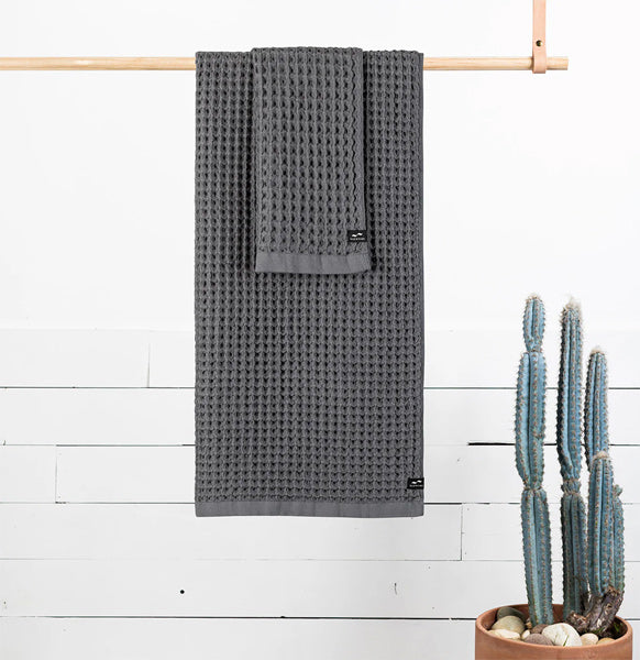 Waffle Hand Towel [Guild] Charcoal