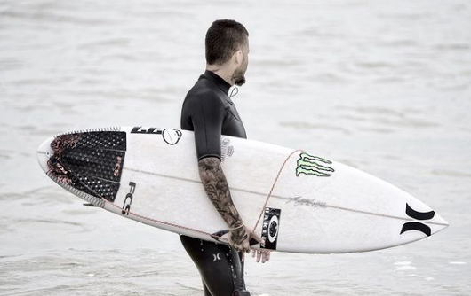 Traction pads [Filipe Toledo] 