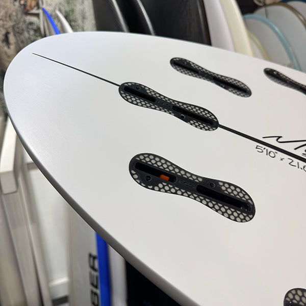 新古 5'10" 36.5CL『ROUND NOSE ROUND』DURA-FLEX5