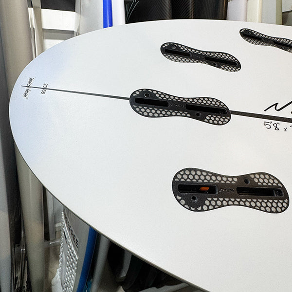 新古 5'8" 34.25cl『ROUND NOSE ROUND』DURA-FLEX5