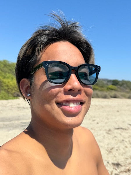 [LOW TIDE] Photochromic Lenses Gloss Black / Emo Blue