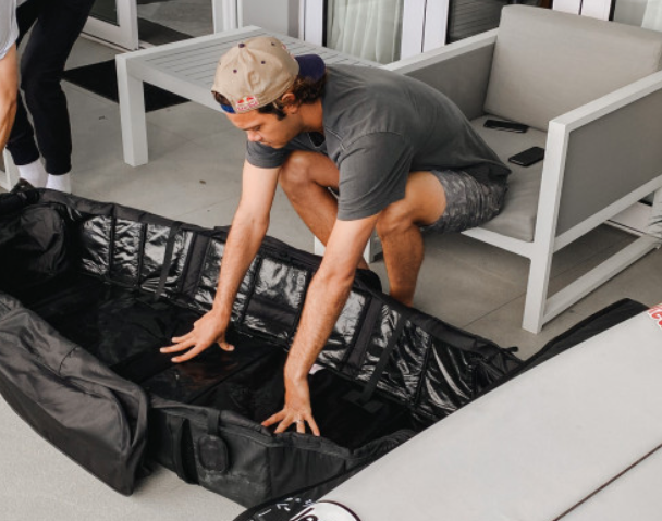 The Djarv 3-4 Surfboard Coffin for 3 to 4 boards / up to 6'6"