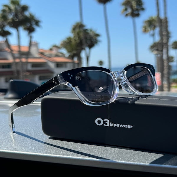 [LOW TIDE] / Black Clear-Dusky Gray