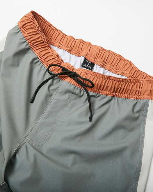 Hybrid Amphibious Board Shorts [APEX TRUNK 17"] GCB0