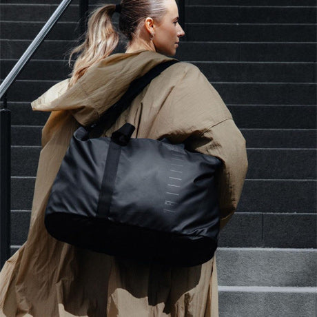 Essential Weekender 40L / Black Out