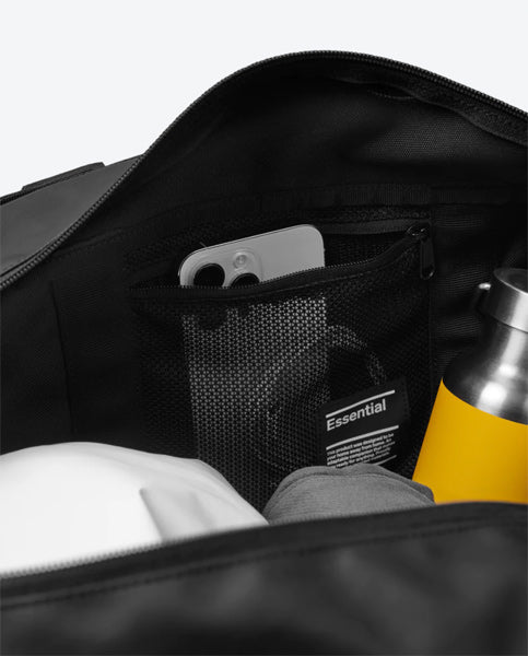 Essential Weekender 40L / Black Out