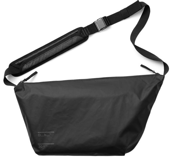 24時間以内発送 完売品 新品 黒色 20fw Sling Bag Ramverk Pro Sling Bag 20L / Black Out – Luvsurf