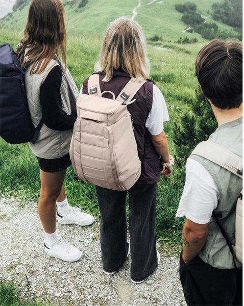 Hugger Backpack 25L / Fogbow Beige
