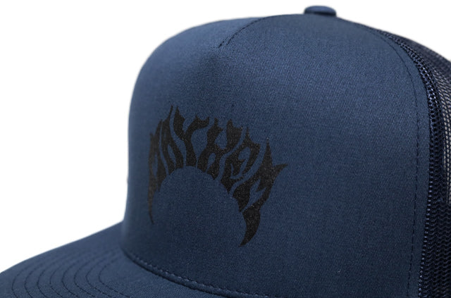 『MAYHEM』FLAT VISOR TRUCKER CAP / NAVY