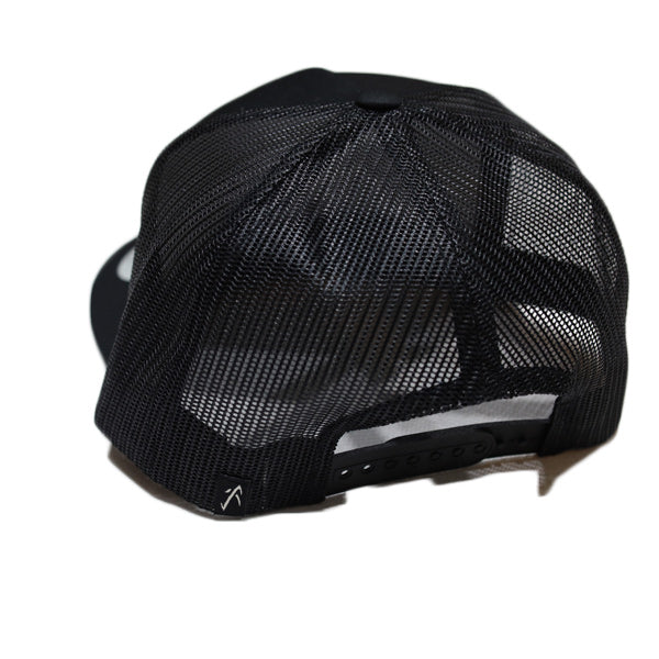 『MAYHEM』FLAT VISOR TRUCKER CAP / BLACK