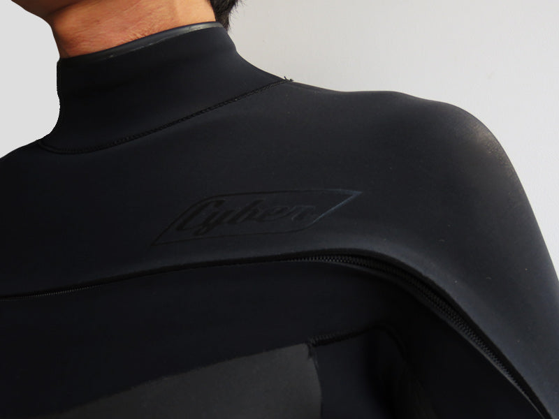 【Luvsurf限定モデル】Cyber5×3mmフルスーツ LIGHT-ZERO LIMITED