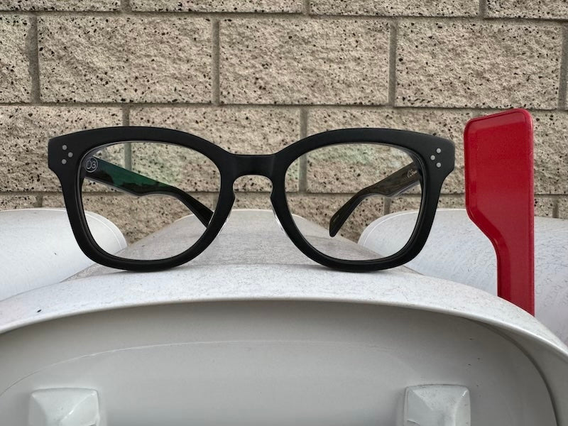 [LOW TIDE] Photochromic Lenses Matte Black / Bounce Gray