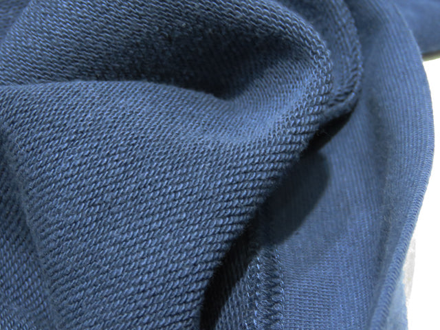 30% off sale! FEATURETTE HOODIE / INSIGNIA BLUE / Size M