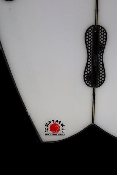 厳選中古 5'8" 32.00cl『RNF'96』