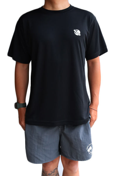 ハイブリッド ラッシュガードTシャツ PLANET / Black 水陸両用 – Luvsurf