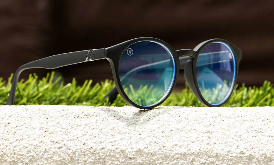 20%オフセール！Eyewear ブルーライト対応 [Coastal] / Classy Attitude