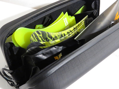 Fin Case