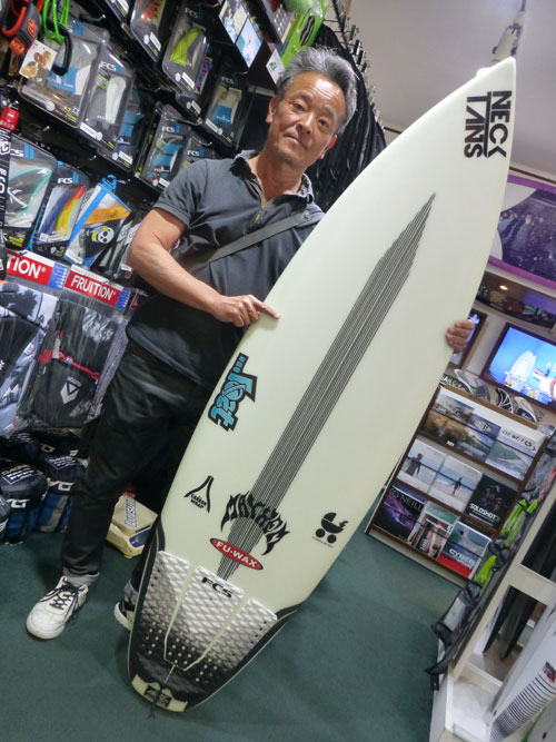 皆様！ご来店にて！沢山の新品『LOSTサーフボード』をご購入