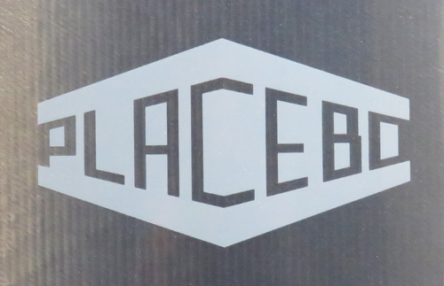 【状態良好】PLACEBO プレセボ FLEXLITE-HYPER 専用カバー付 昨日のブログ公開で大反響！PLACEBO旧モデルの特別なFLEXLITE