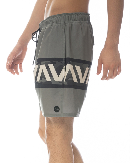 RVCA』ハイブリッド水陸両用 ボードショーツ [VA BANDED TRUNK 18