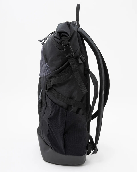 DAKINE × MAYHEM / MISSION サーフパック 30L バックパック